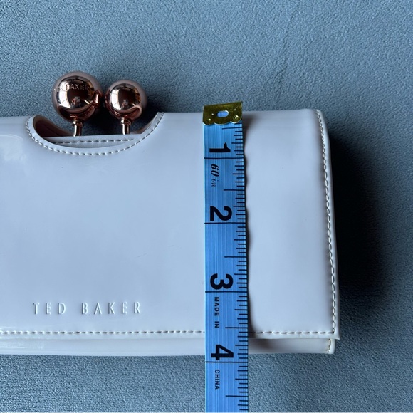 Ted Baker ~ Bobble Matinee Wallet ~ Patent Leather - Picture 14 of 15